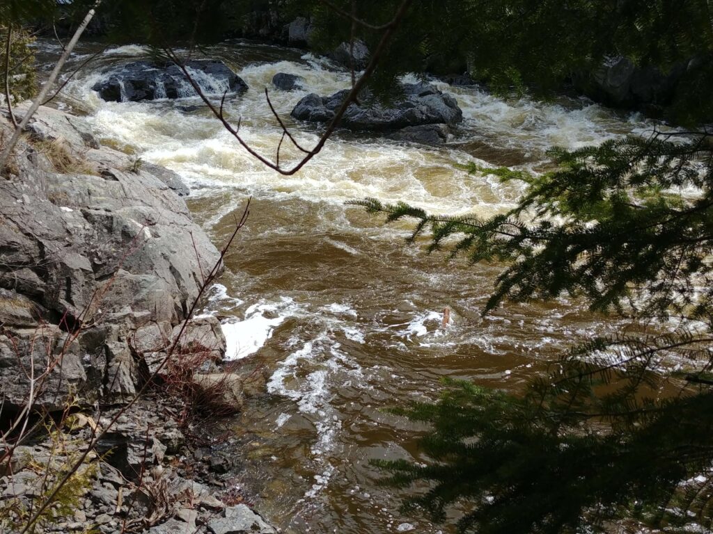 Rivière du Loup. Parc des Chutes